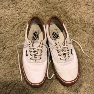 White/brown vans